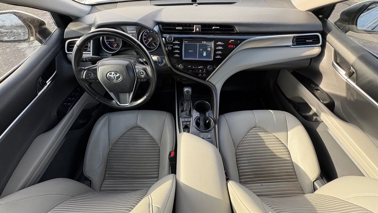 2018 Toyota Camry SE  Hybrid - Photo 15 - Reno, NV 89511