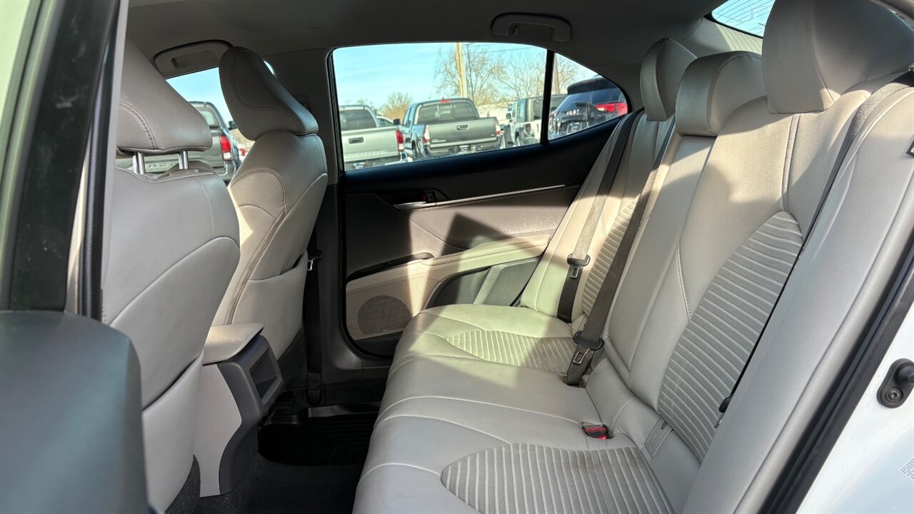 2018 Toyota Camry SE  Hybrid - Photo 22 - Reno, NV 89511