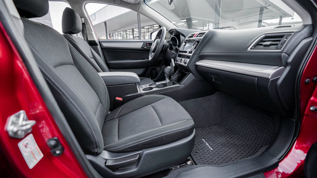 2019 Subaru Outback 2.5i - Photo 16 - Reno, NV 89511