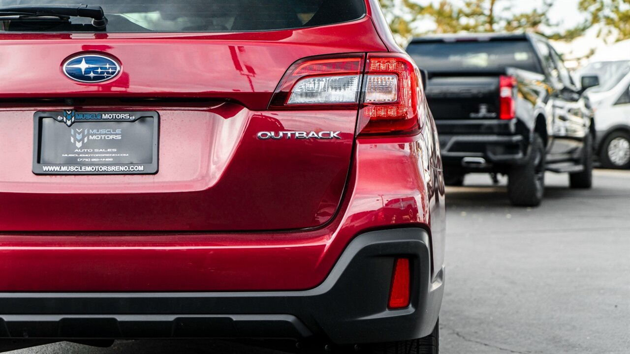 2019 Subaru Outback 2.5i - Photo 10 - Reno, NV 89511