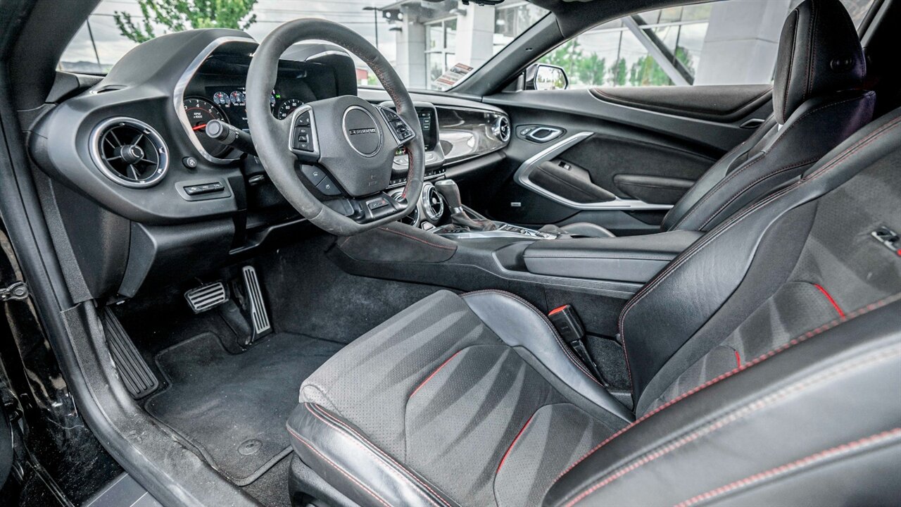 2020 Chevrolet Camaro ZL1   - Photo 21 - Reno, NV 89511