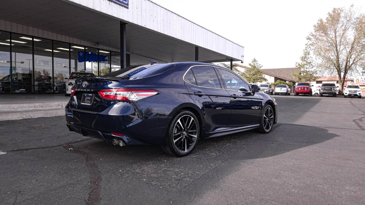 2018 Toyota Camry XLE   - Photo 8 - Reno, NV 89511