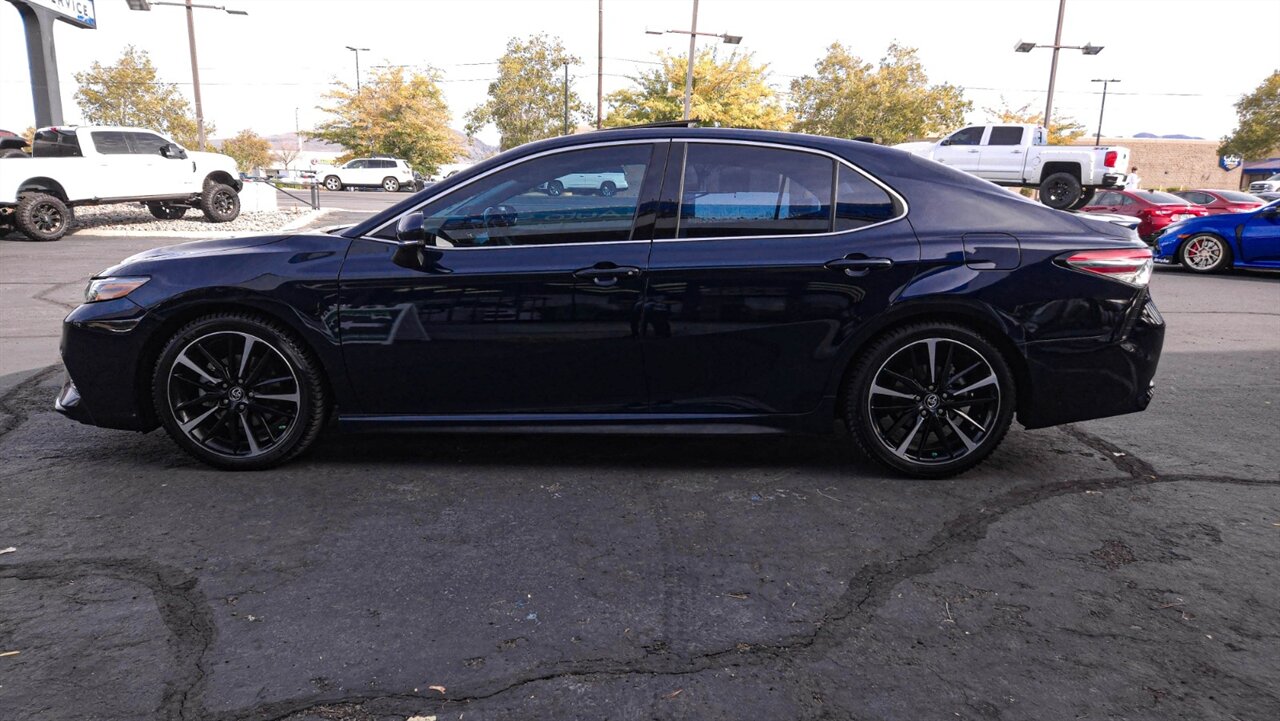 2018 Toyota Camry XLE   - Photo 3 - Reno, NV 89511