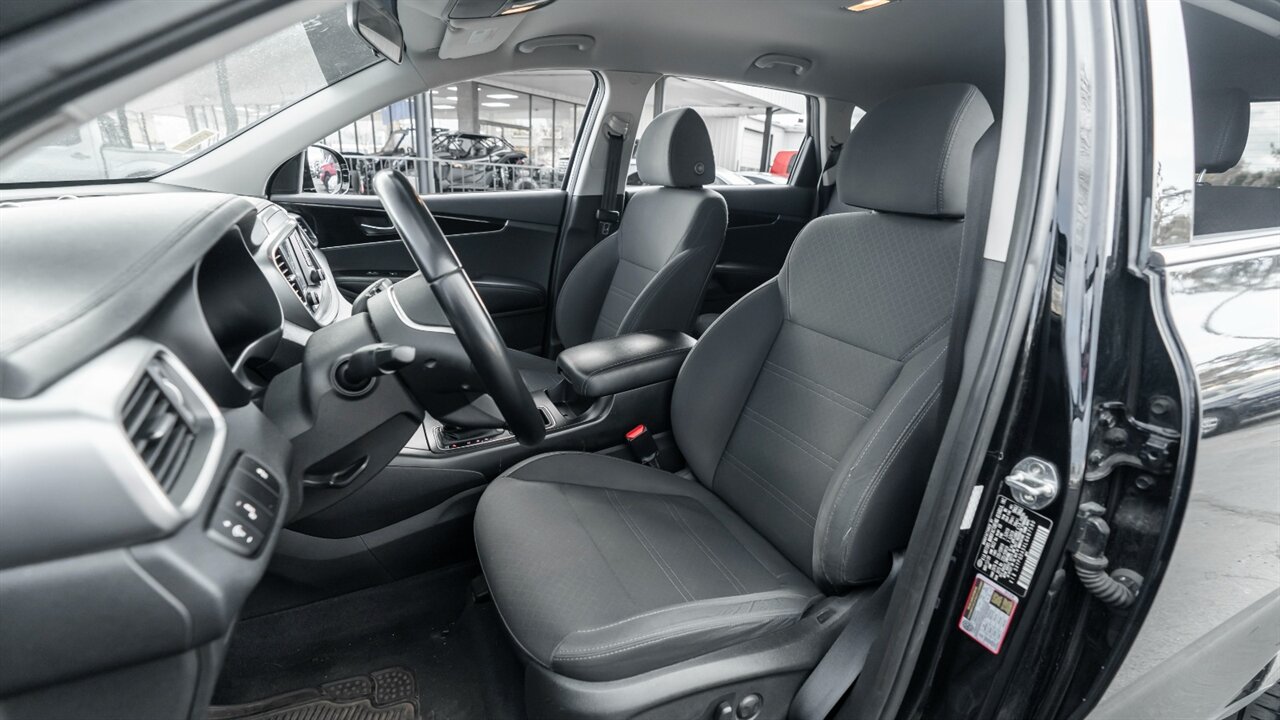 2020 Kia Sorento S - Photo 13 - Reno, NV 89511