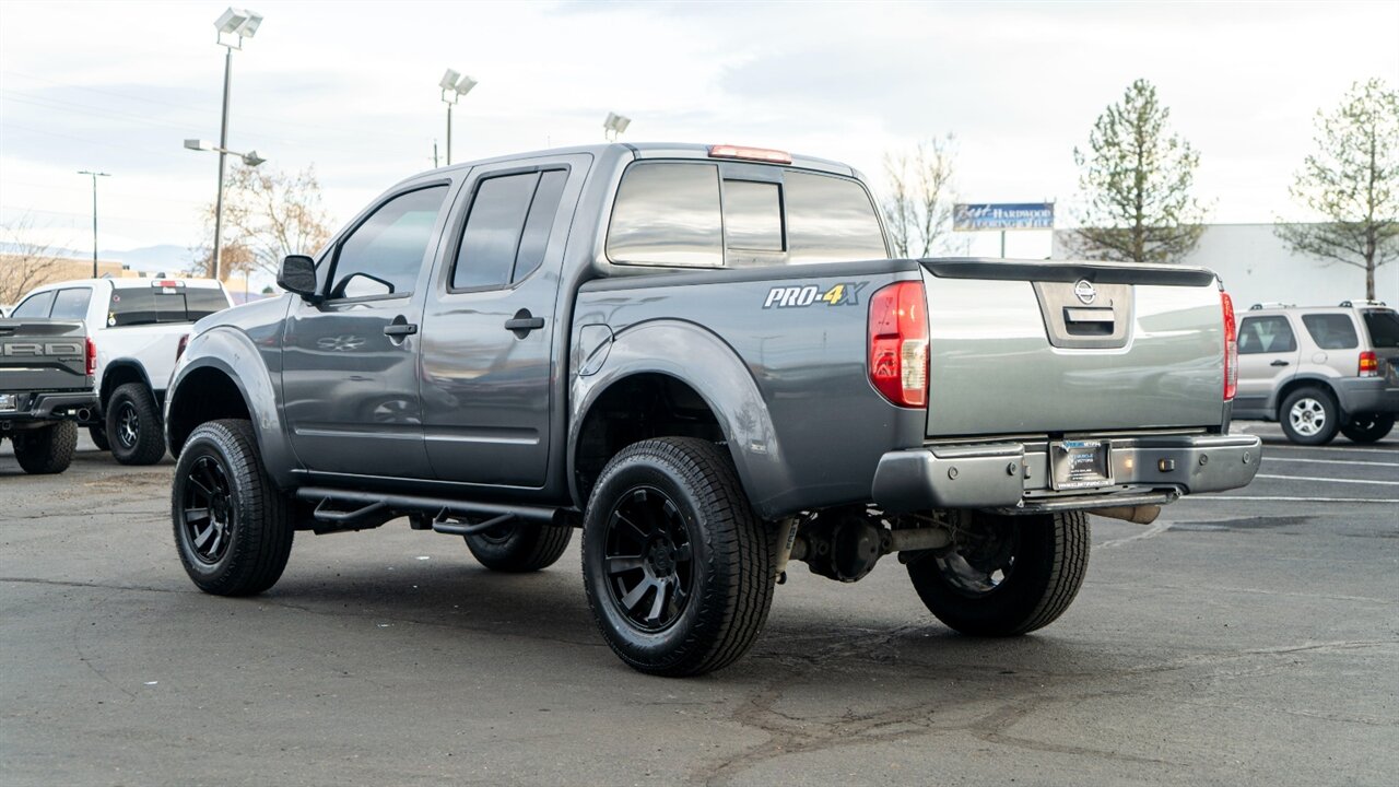 2019 Nissan Frontier PRO-4X   - Photo 2 - Reno, NV 89511