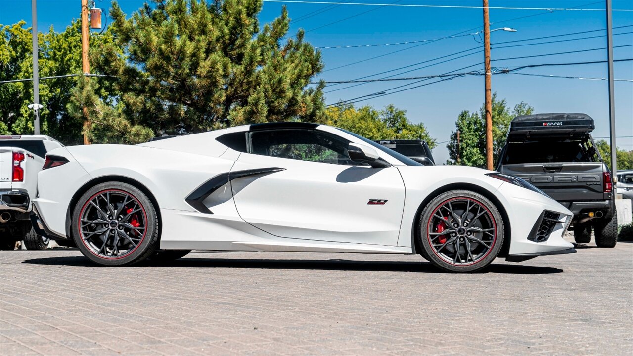 2023 Chevrolet Corvette Stingray 3LT  70th Anniversary Edition - Photo 5 - Reno, NV 89511