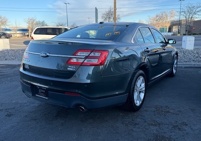 2016 Ford Taurus SEL - Photo 6 - Reno, NV 89511