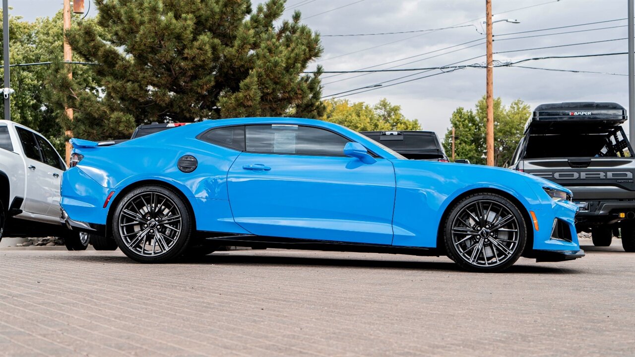 2022 Chevrolet Camaro ZL1   - Photo 5 - Reno, NV 89511