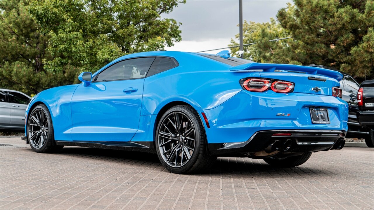 2022 Chevrolet Camaro ZL1   - Photo 2 - Reno, NV 89511