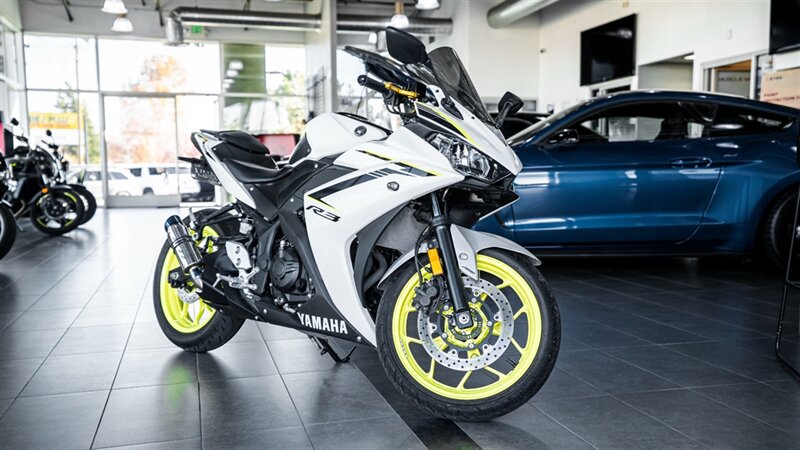 2018 Yamaha YZF R3  