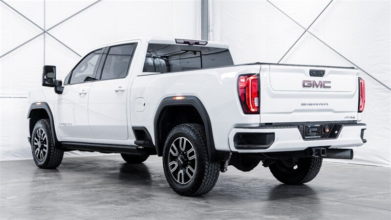 2022 GMC Sierra 2500HD AT4  