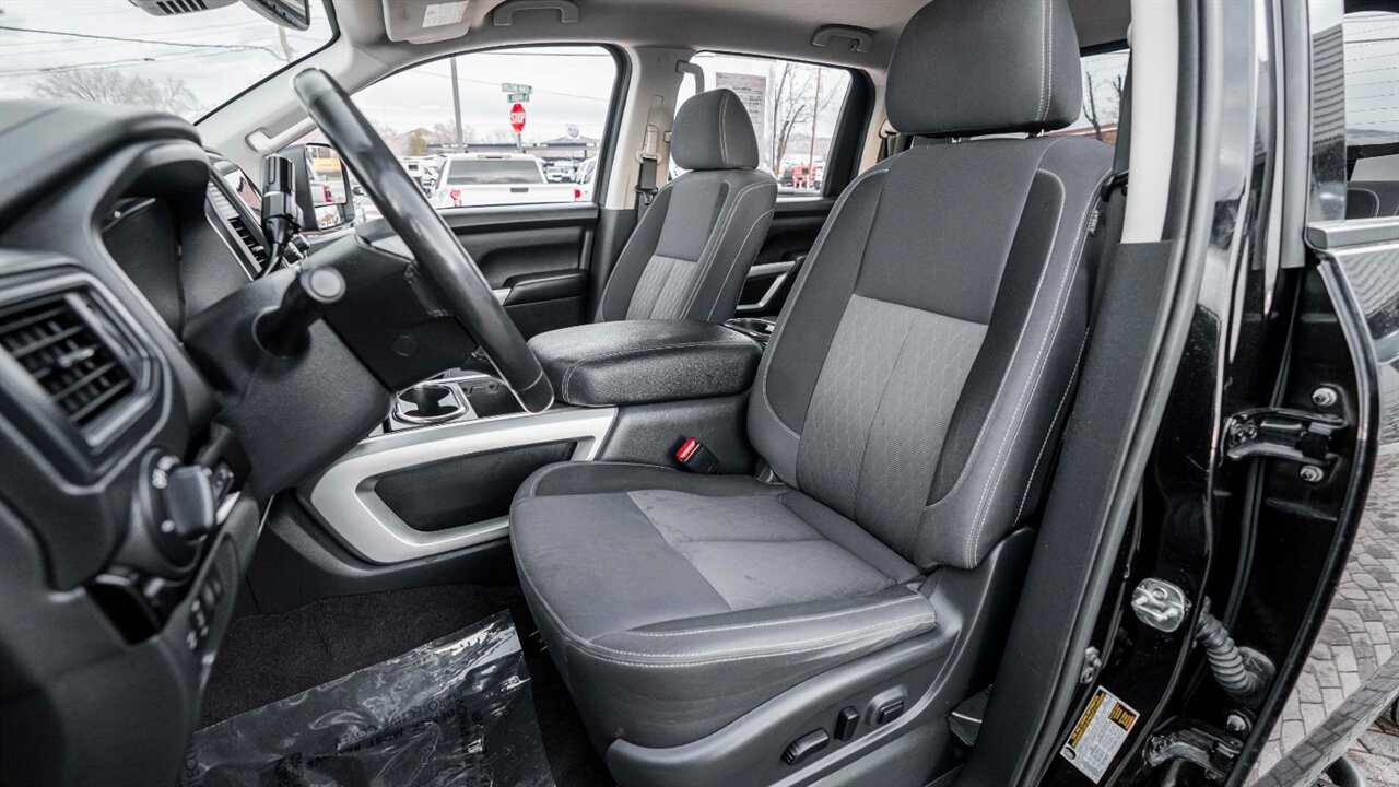 2022 Nissan Titan SV   - Photo 13 - Reno, NV 89511