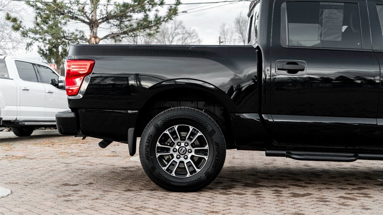 2022 Nissan Titan SV   - Photo 9 - Reno, NV 89511