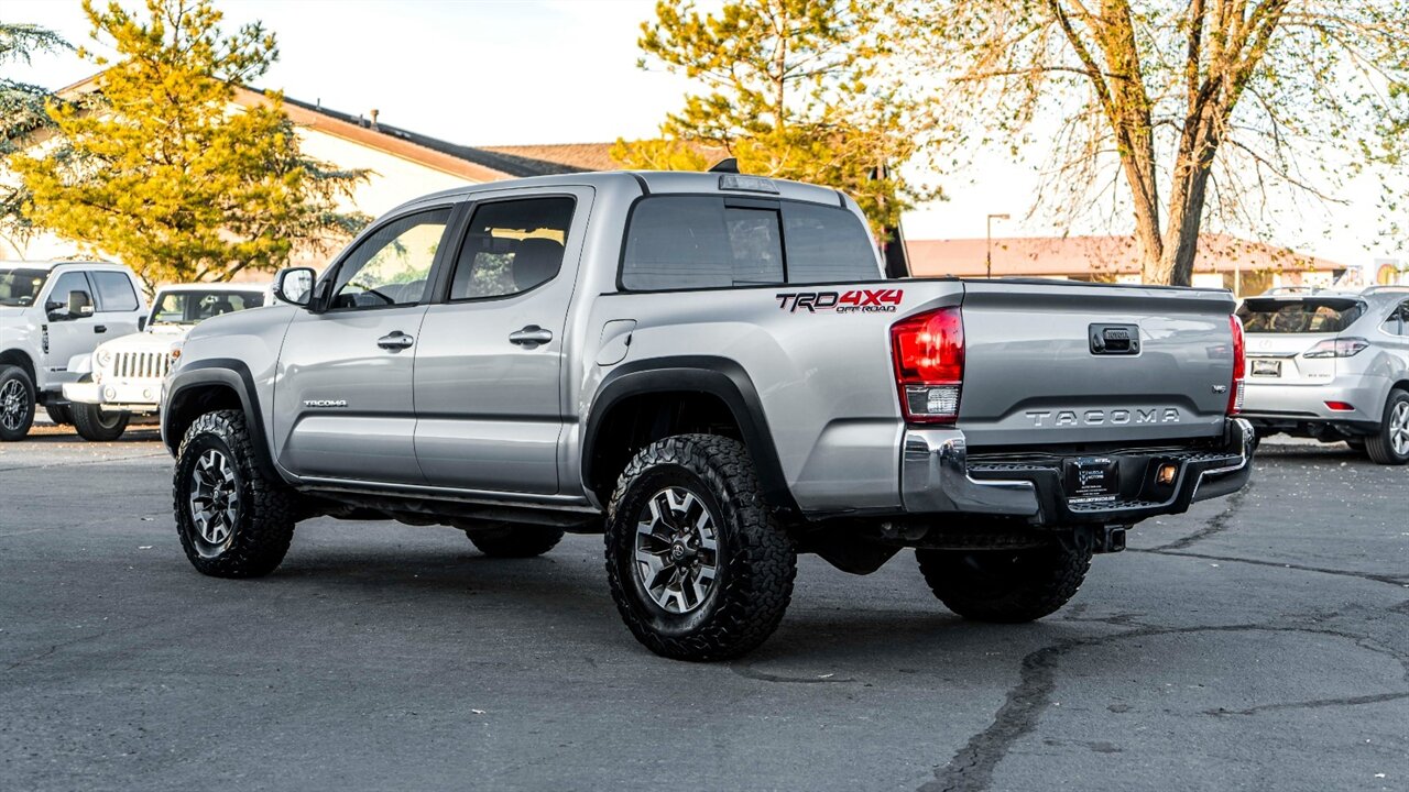 2017 Toyota Tacoma TRD Off-Road V6 - Photo 2 - Reno, NV 89511