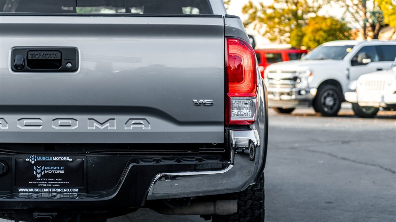 2017 Toyota Tacoma TRD Off-Road V6 - Photo 11 - Reno, NV 89511
