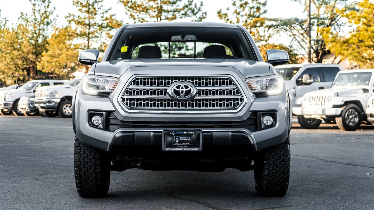 2017 Toyota Tacoma TRD Off-Road V6 - Photo 4 - Reno, NV 89511