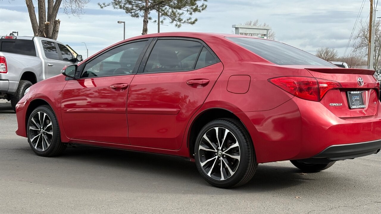 2018 Toyota Corolla SE   - Photo 2 - Reno, NV 89511