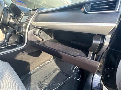 2017 Toyota Camry SE - Photo 29 - Frederick, MD 21702