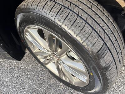 2017 Toyota Camry SE - Photo 34 - Frederick, MD 21702