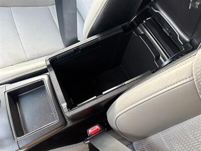 2017 Toyota Camry SE - Photo 21 - Frederick, MD 21702