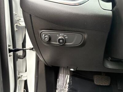 2020 Chevrolet Equinox LT - Photo 22 - Frederick, MD 21702