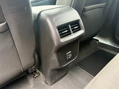 2020 Chevrolet Equinox LT - Photo 12 - Frederick, MD 21702