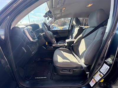 2020 Toyota Tacoma SR5 V6 - Photo 3 - Frederick, MD 21702