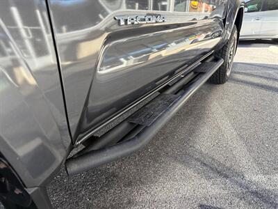 2020 Toyota Tacoma SR5 V6 - Photo 10 - Frederick, MD 21702