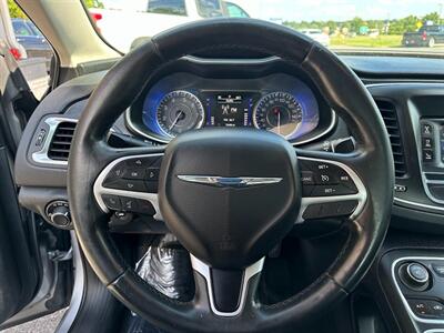 2015 Chrysler 200 Limited   - Photo 13 - Frederick, MD 21702