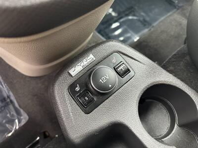 2014 Ford Transit Connect Titanium   - Photo 16 - Frederick, MD 21702