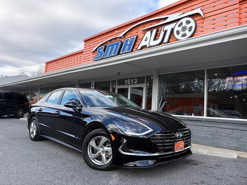 2023 Hyundai SONATA SE  