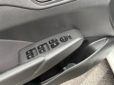 2022 Hyundai ACCENT SEL - Photo 15 - Frederick, MD 21702