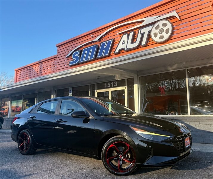 2023 Hyundai ELANTRA SEL  