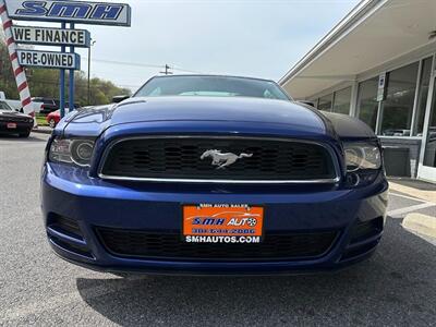 2013 Ford Mustang V6   - Photo 5 - Frederick, MD 21702