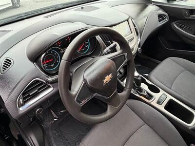 2018 Chevrolet Cruze LS Auto   - Photo 43 - Frederick, MD 21702