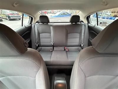 2018 Chevrolet Cruze LS Auto   - Photo 11 - Frederick, MD 21702