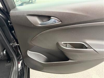 2018 Chevrolet Cruze LS Auto   - Photo 32 - Frederick, MD 21702