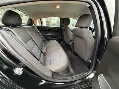 2018 Chevrolet Cruze LS Auto   - Photo 31 - Frederick, MD 21702