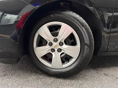 2018 Chevrolet Cruze LS Auto   - Photo 24 - Frederick, MD 21702