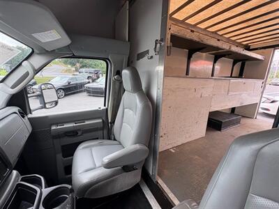 2017 Ford E-350 SD   - Photo 34 - Frederick, MD 21702