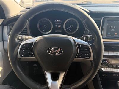 2019 Hyundai SONATA SEL   - Photo 28 - Frederick, MD 21702
