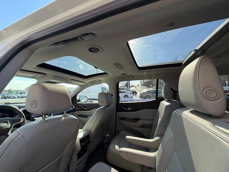 2019 GMC Acadia SLT-2  