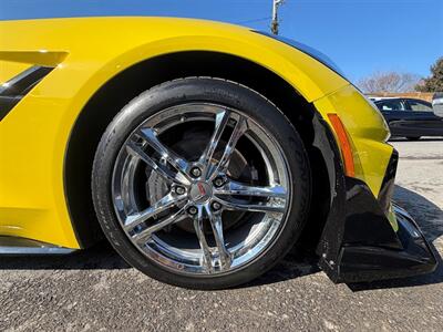2016 Chevrolet Corvette Stingray   - Photo 2 - Frederick, MD 21702