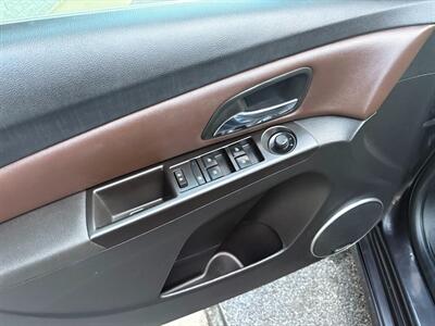 2015 Chevrolet Cruze LTZ Auto - Photo 19 - Frederick, MD 21702