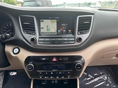 2017 Hyundai TUCSON SE Plus   - Photo 36 - Frederick, MD 21702