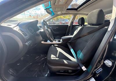 2015 Nissan Altima 2.5 SV - Photo 2 - Frederick, MD 21702