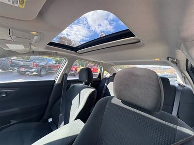 2015 Nissan Altima 2.5 SV - Photo 6 - Frederick, MD 21702