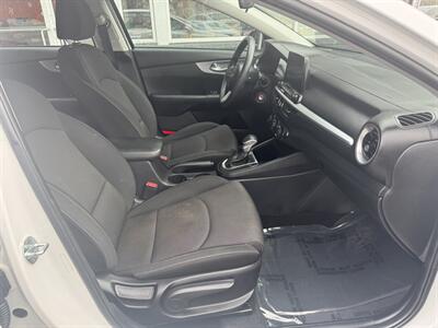 2022 Kia Forte LXS   - Photo 15 - Frederick, MD 21702