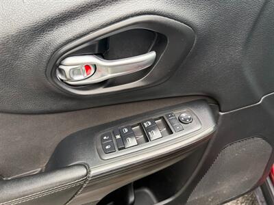 2017 Jeep Cherokee Latitude   - Photo 18 - Frederick, MD 21702