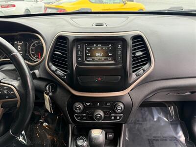 2017 Jeep Cherokee Latitude   - Photo 43 - Frederick, MD 21702